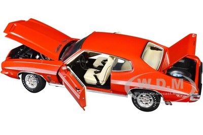 1972 PONTIAC GTO LEMANS SUNDANCE ORANGE 1/18 DIECAST MODEL CAR BY