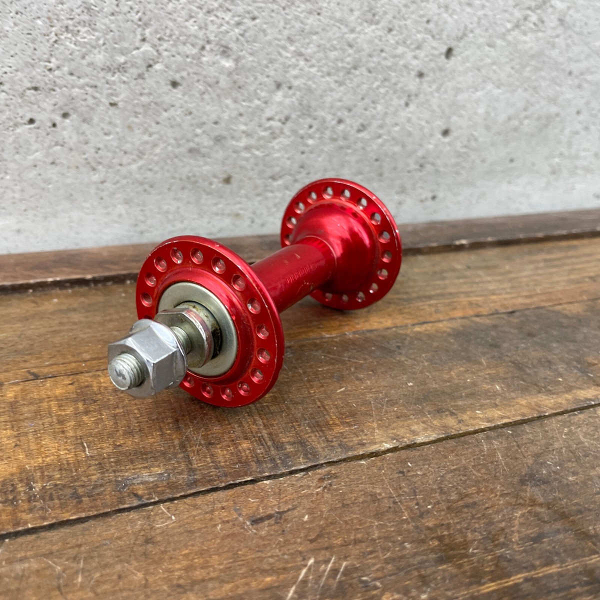 Shimano BMX Front Hub NOS Red Old School BMX 36 Hole 36h