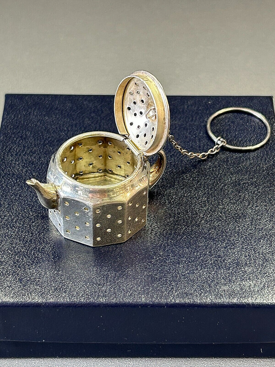 AMCRAFT Attleboro Mass 925 Sterling Silver Antique Teapot  display picture 1