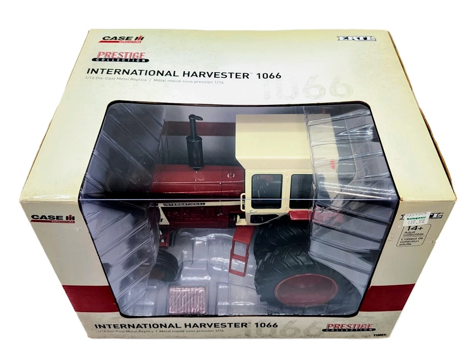Cosechadora International 1/16 1066 cabina y dobles. Prestige Ertl Foto 2 de 3