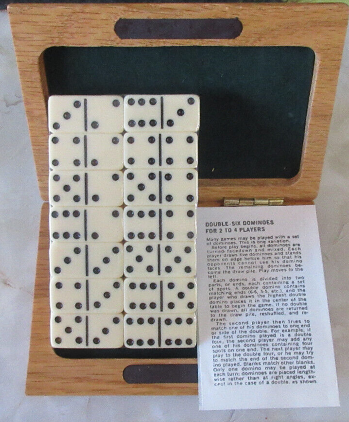 28 Piece (sealed) Dominoes Wooden Travel Case Magnetic closure