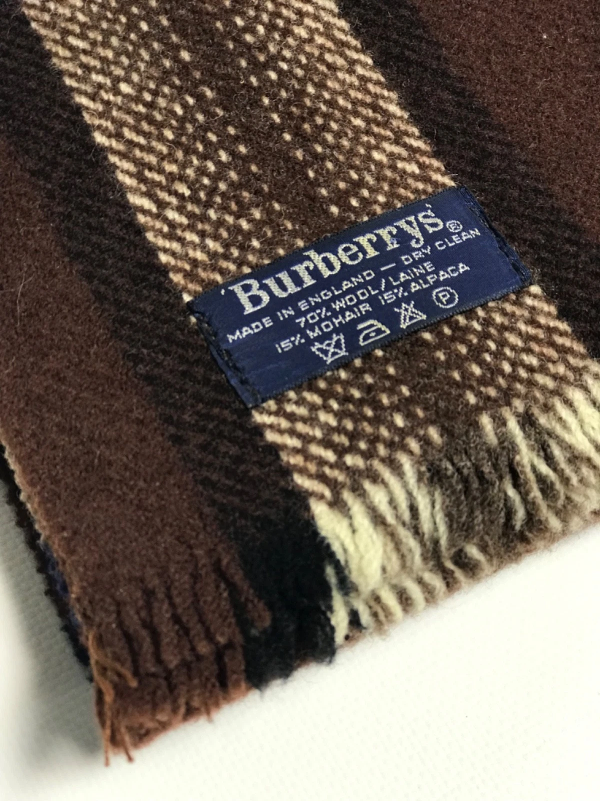 Burberrys scarf from Laine/Moxair/Alpaca RARE!
Opens in a new window or tab