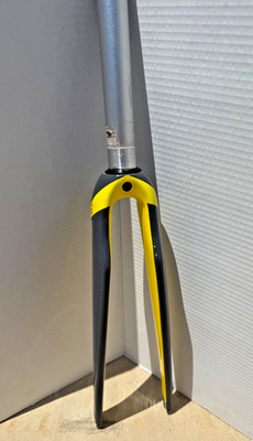 700C Full Monocoque 1 1/8