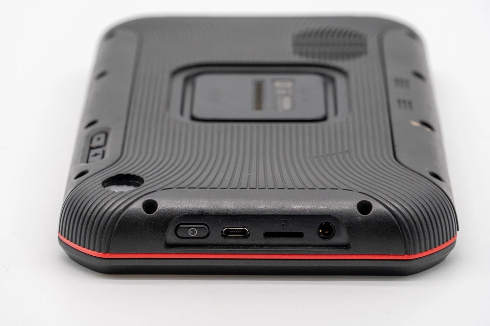 Garmin dezlCam 785 LMT-S GPS Truck Navigator with Built-In Dash Cam 010-01856-00 - Image 4 of 4