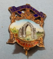 ANTIQUE MASONIC SILVER & ENAMEL PIN BADGE NEWMINSTER LODGE No 3328 FREEMASONRY