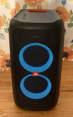 JBL ワイヤレススピーカー LED付き　partybox100 JBL PartyBox 100 | ライティングエフェクト搭載のポータブル