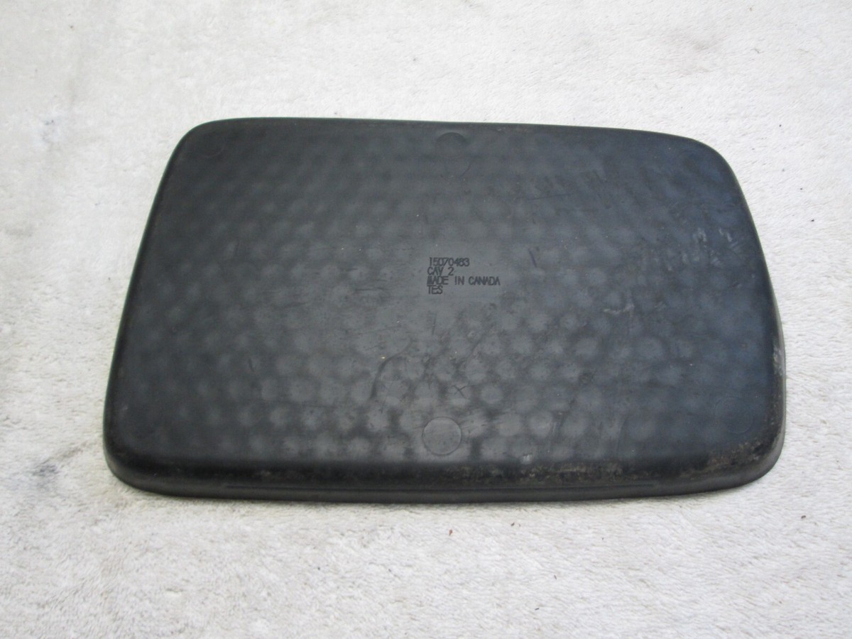 OEM Center Console Armrest Lid Rubber Mat Liner for 2003-2006 Chevy Si – The Ugly Truckling