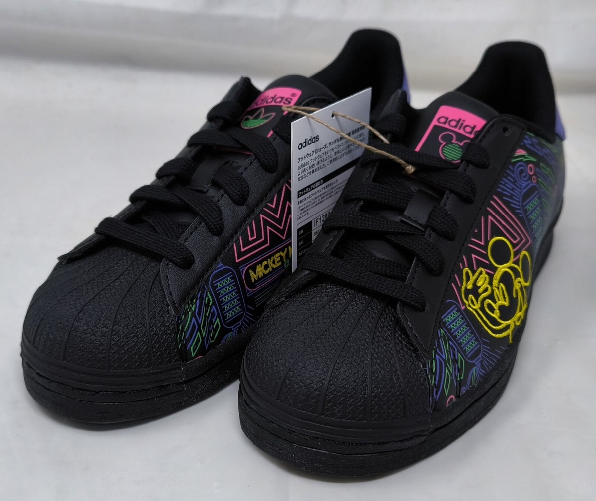 Size 4.5 - adidas SUPERSTAR SST J Disney MICKEY BLACK 2023 Size 4.5 - adidas SUPERSTAR SST J Disney MICKEY BLACK 2023