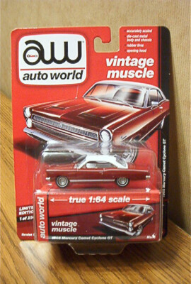 2017 AUTO WORLD Prem. Series Vintage Muscle 1966 Mercury Comet Cyclone GT R4 VA