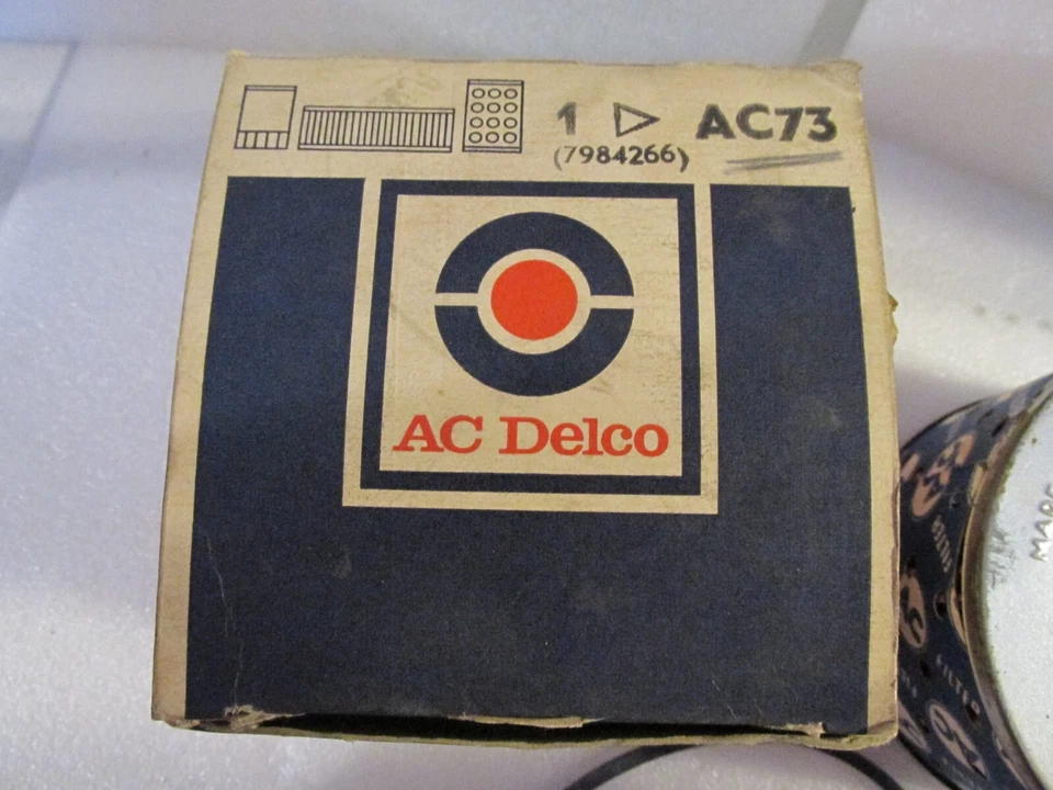 Filtro de aceite de motor vintage NOS AC 73 para Wix 51313 Triumph 1967-1976 2,5 2,0 Foto 2 de 4