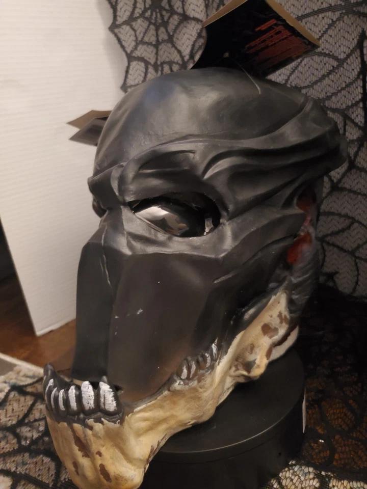 2010 Berserker Predator Adult Mask Officially Licensed By Rubies Halloween New  - Image 3 of 4