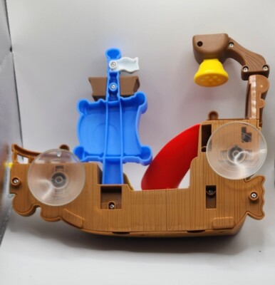 JAKE & THE NEVERLAND PIRATES SPLASHIN BUCKY BATHTUB TOY ship FISHER PRICE DISNEY