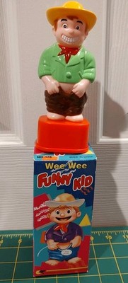 4 3/4'' Squirting Wee Wee Peeing Funny Kid Boy Water Squirter