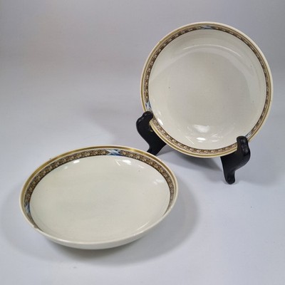 Antikes Paar Wedgwood Sahnegeschirr Untertassen Teller 13,4 cm aus dem 18. Jahrhundert