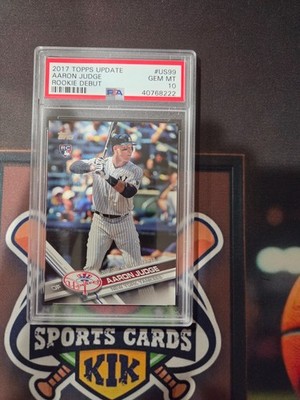 2017 Topps Update Series - Rookie Debut Aaron Judge #US99 Batting (RC)
