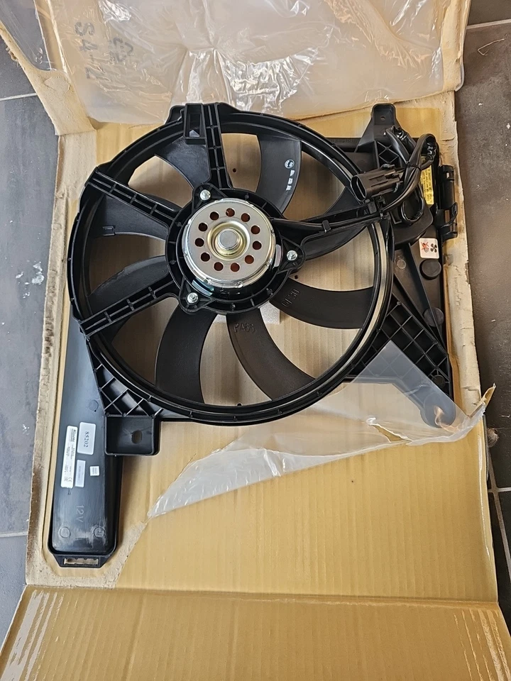 ELETTROVENTOLA OPEL MERIVA A 1.7 CDTI 52406448 NISSENS COD 85202 - Immagine 4 di 4