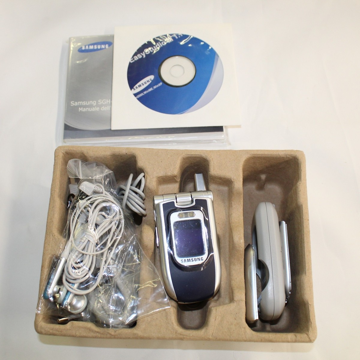 Rare Vintage Samsung SGH-Z107 TIM Silver Phone International In
