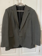 Haggar men  s gray plaid 2 button front pocket blazer made in USA size 46