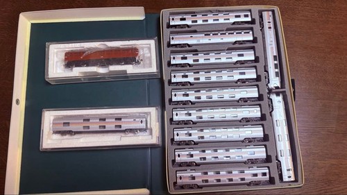 KATO10-399.400 Serie E26 CasSIopeia TOMIX 2133 EF81 | Condition: Like New
