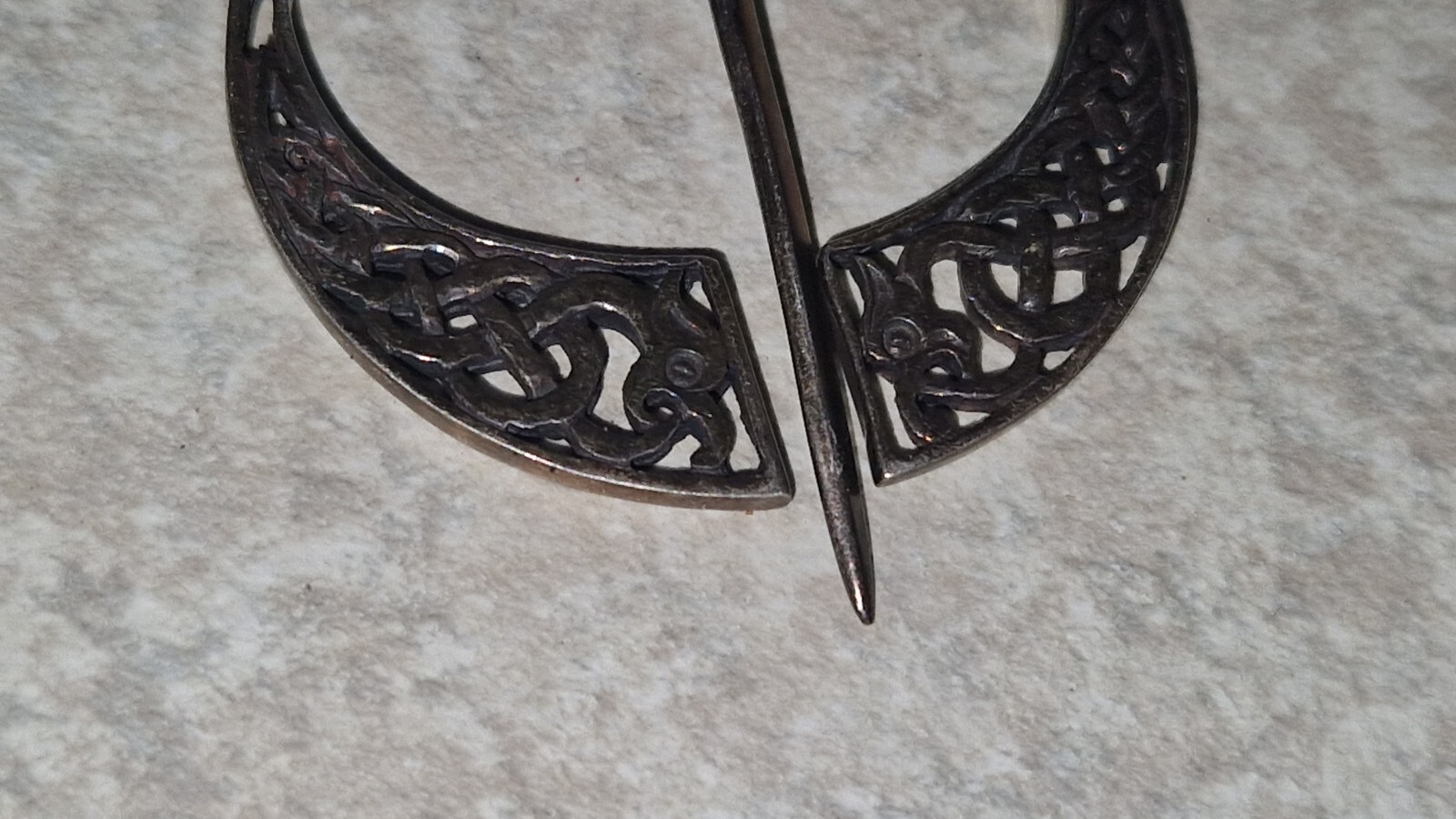 VINTAGE SOLID SILVER CELTIC DRAGON SCOTTISH CLOCK… - image 2