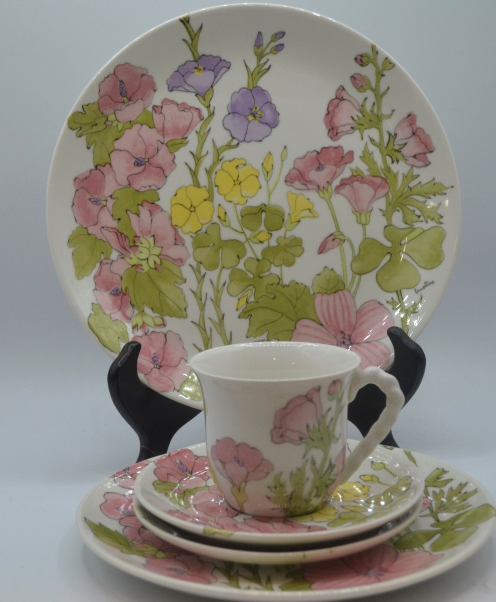 ERNESTINE SALERNO ITALY #871 FLORAL ONE PLACE SETTING /5 PIECES