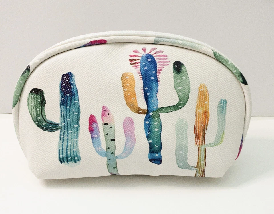 Bolsa de maquillaje, juego de 3, plástico transparente y lona blanca con estampado de cactus. Foto 3 de 4