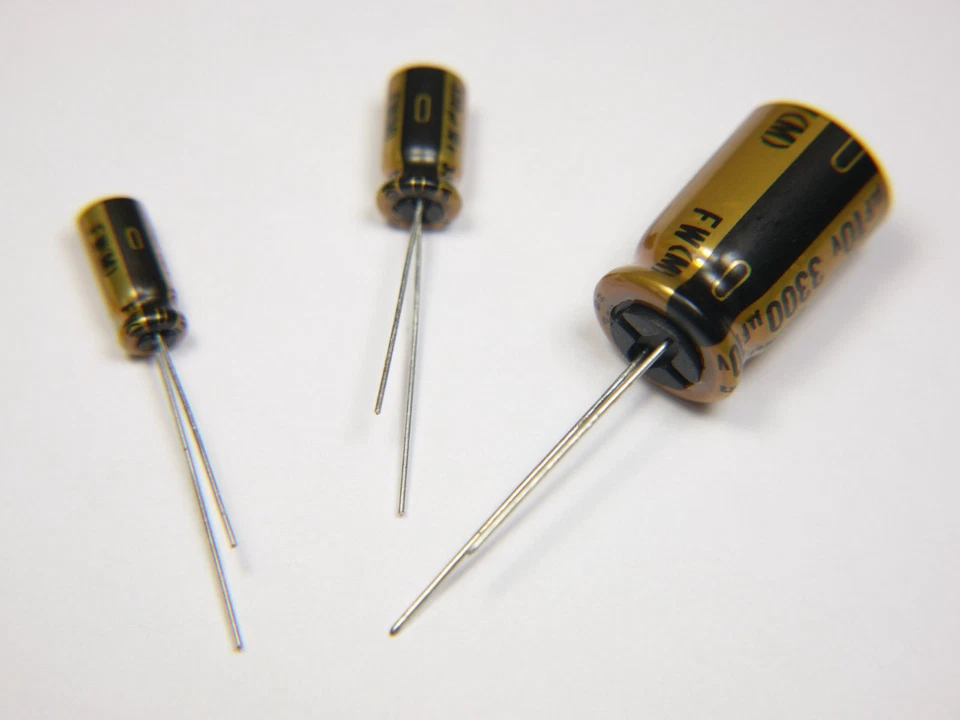 Nichicon UFW Series Audio Grade Electrolytic Capacitors 16V (2 Pack)