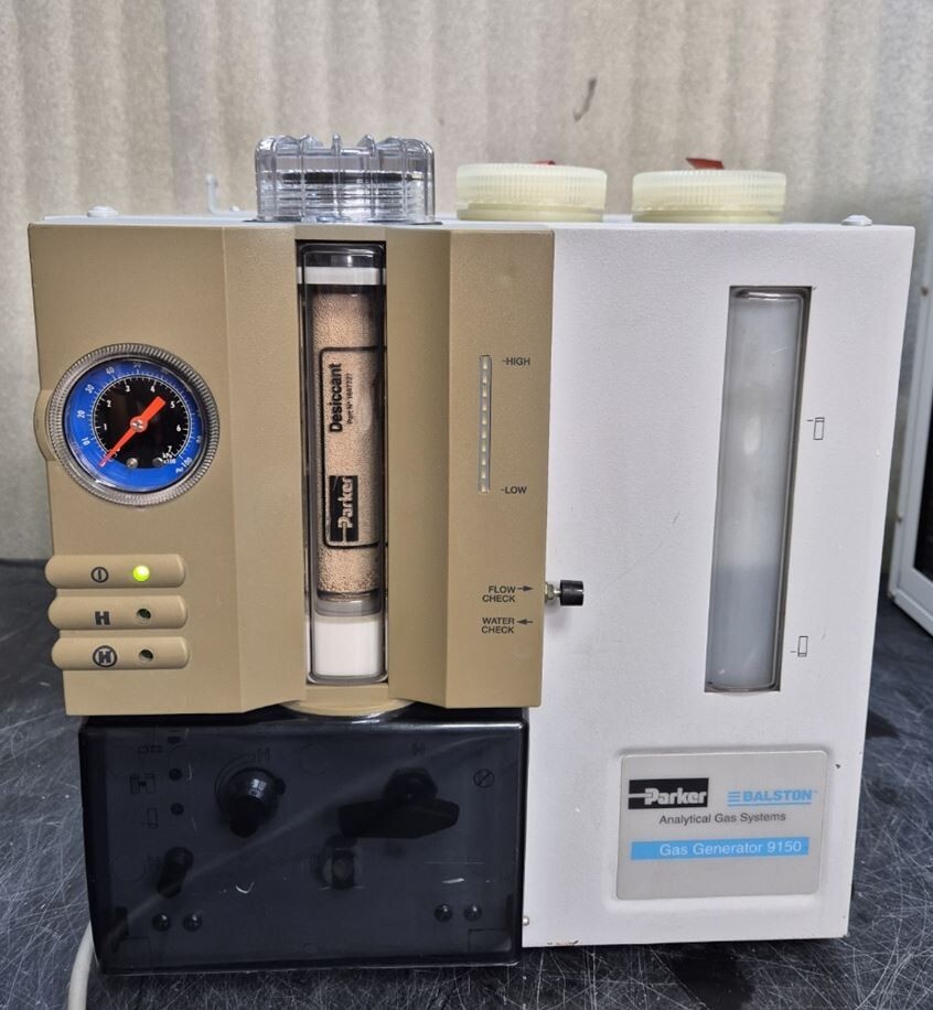 Parker Analytical Gas Systems BALSTON Gas Generator 9150