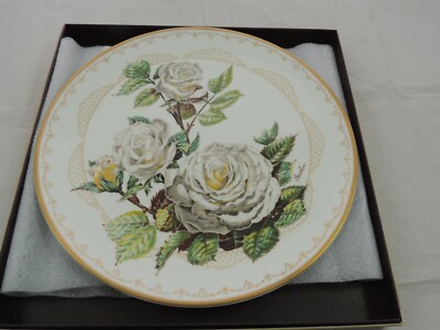 White Lightnin 1982 Boehm Studio Plate American Roses of Excellence Original box