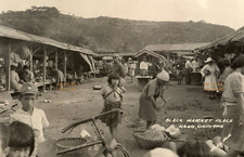 C.1945 WW2 OKINAWA JAPAN NAGO BLACK MARKET PLACE CHILDREN BICYCLE PHOTO F2