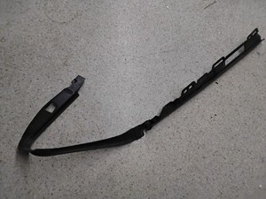 BMW 5 G30 G31 G38 2018 Untere Verkleidung Scheinwerfer 9879640 KUN4632