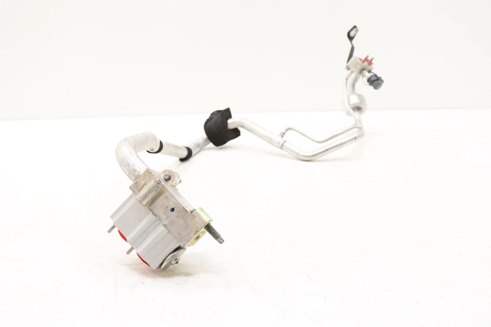 Volvo XC90 2020 manguera de aire acondicionado Foto 3 de 4