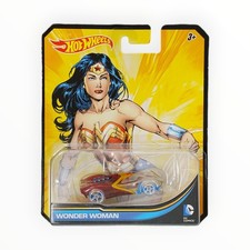 Hot Wheels Wonder Woman - 2015 Character Cars A