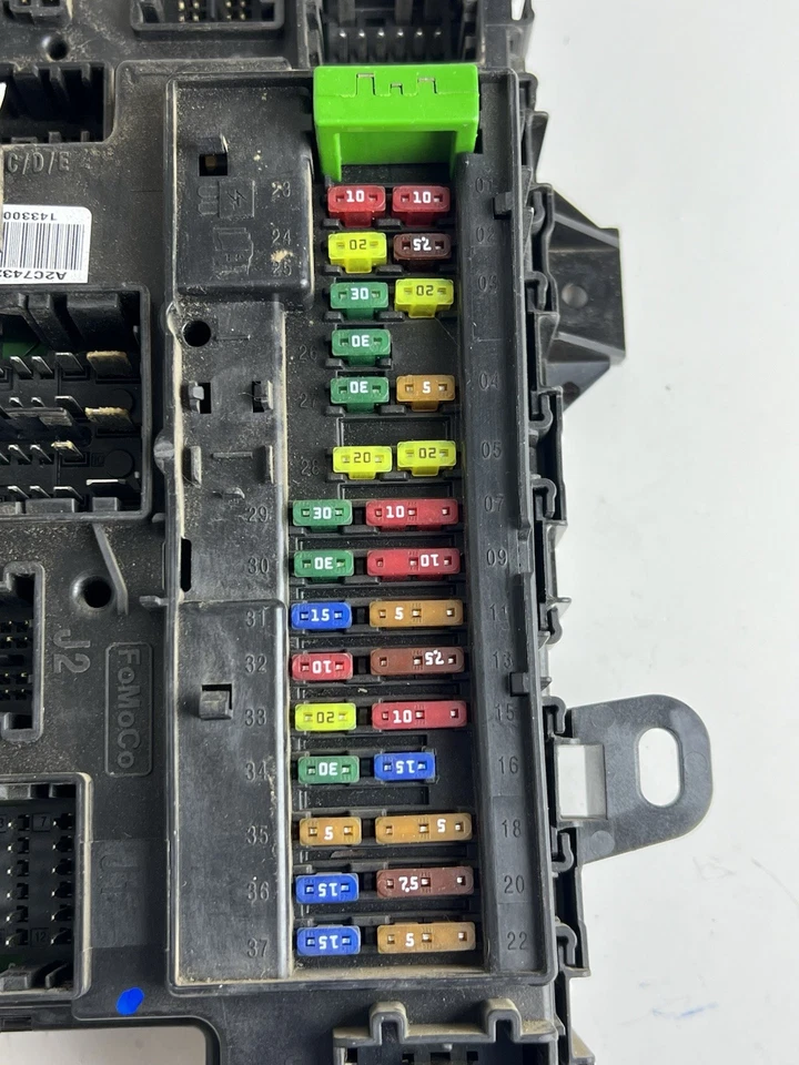 2015 FORD F150 BODY CONTROL MODULE MULTIFUNCTION FUSE BOX FL3T-15604DH OEM - Изображение 4 из 4