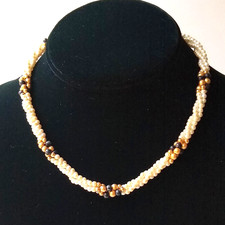 Image of VTG Anne Klein AKI Pearl & Gold Tone & NAVY BLUE 16" Necklace