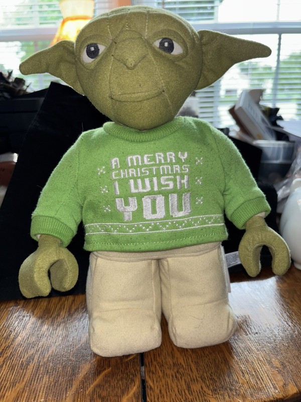 ​LEGO Star Wars Yoda Holiday Plush 12" Christmas Sweater Toy 5007461