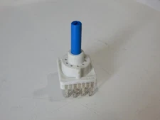 ITT RT-A 10 POSITION ROTARY SWITCH 0.15A 60VAC 60VDC 5VA SOLDER LUGS - NO STOP