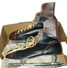 VINTAGE Canadian Champion Hockey Ice Skates Pro Styled Leather Size 11-IN BOX