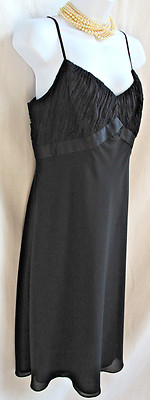 ANN TAYLOR LOFT Black Silk Coctail Dress Size 8 Lined Below Knee Shirred Bodice