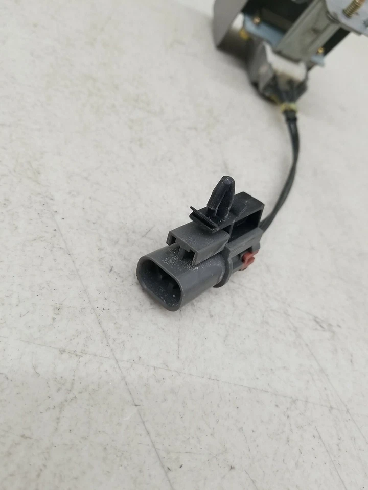 Infiniti I30 3.0L Fuel System Resistor 22698-2Y500 Oem 2000-2001 Used Fs - Image 4 of 4