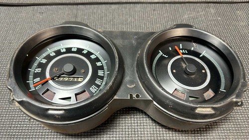 1967 Chevrolet Camaro Speedometer and Fuel Level Gauge Cluster #6457926 - Picture 2 of 9