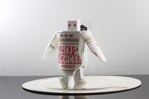 Nissin Cup Noodle ROBO TIMER Waltz Flowers Dance Robot Figure From JAPAN - Picture 10 of 11