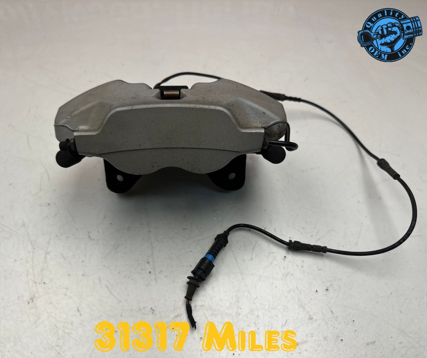 19-23 BMW X5 X6 3.0 17-23 530 540 22-25 330 430 i4  FRONT LEFT BRAKE CALIPER 31k