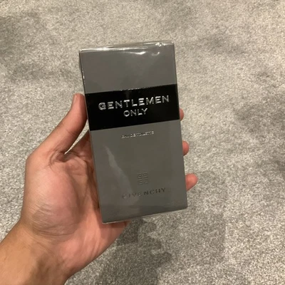 Givenchy Gentleman Only Eau de Toilette 100ml Spray New & Sealed