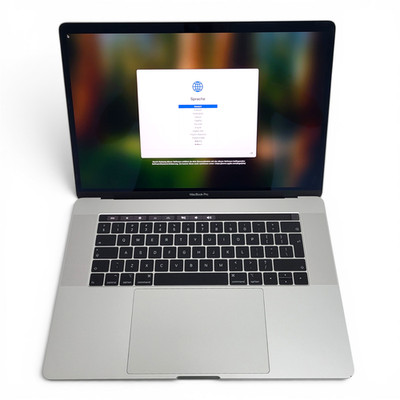 Apple MacBook Pro 2019 15'' Intel Core i7-9750H 32 GB RAM 500 GB US-Layout