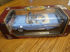 Road Legend 1957 Chevy Bel-Air Convertible 1:18 Die Cast Car NEW