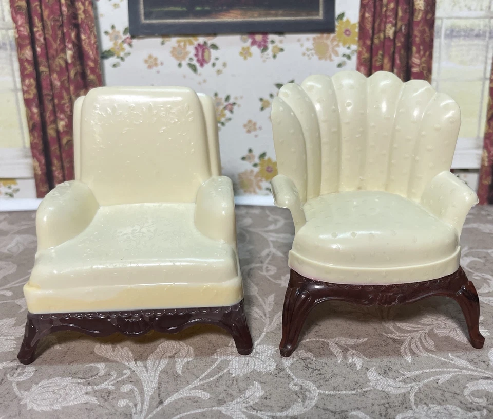 Renwal LADIES & CLUB CHAIRS W/ TABLE Vintage Dollhouse Furniture Plastic 1:16 - Image 4 of 4