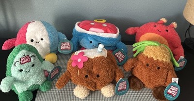 Super cute!! Lot Of 6 Bum Bumz BeachBumz Plush! New With Tags!