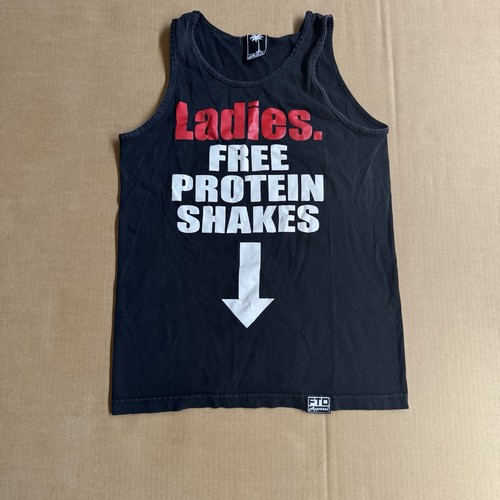 FTD Apparel Men's Black Sleeveless Tank Top 'Ladies. Free Protein Shakes'
