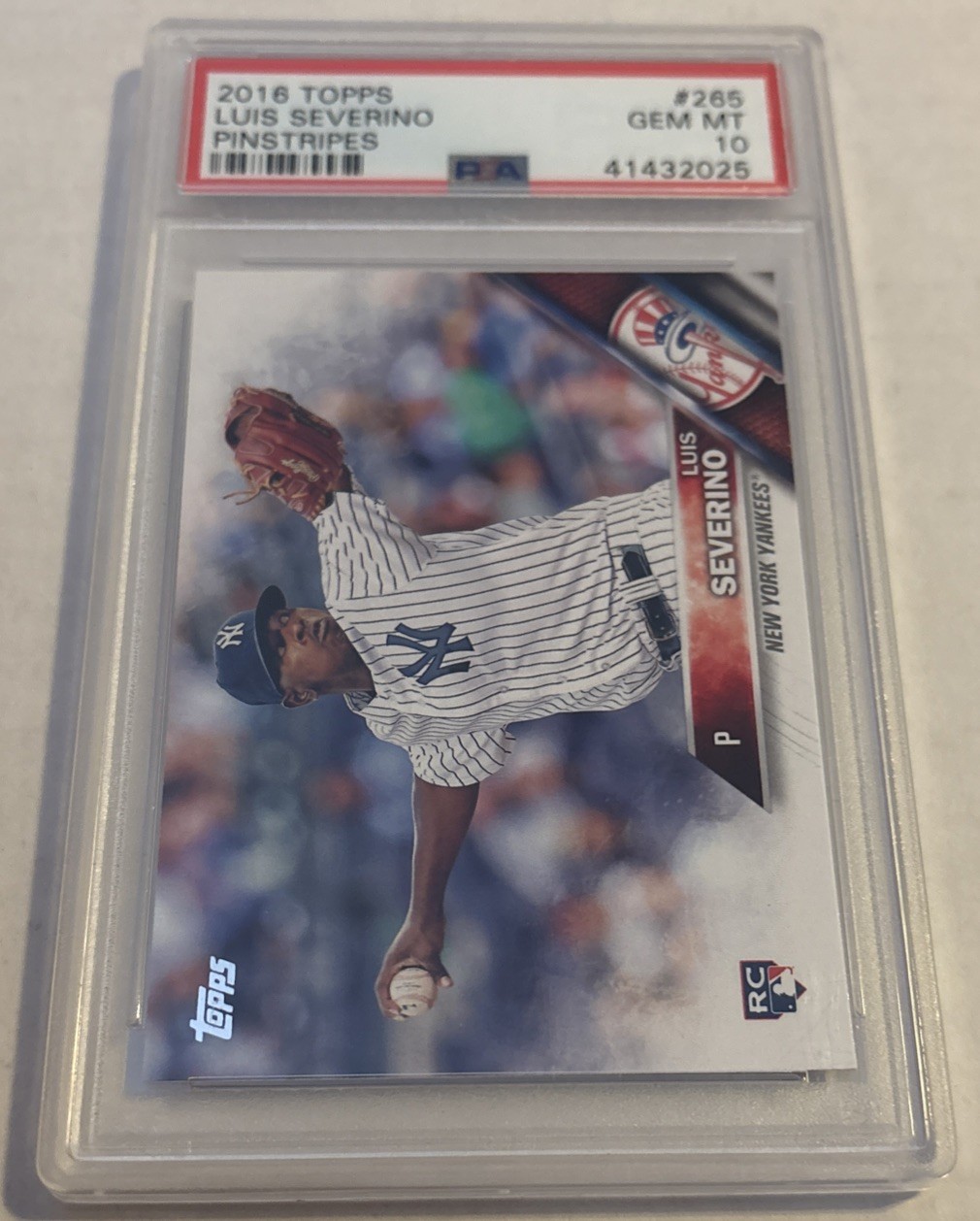2016 Topps - Luis Severino- PINSTRIPES White Jersey #265 (RC) PSA 10- ROOKIE
